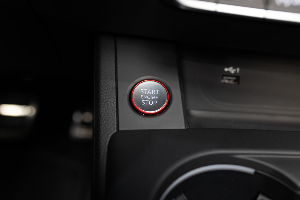 Audi S5 Cab Gris Interieur 41