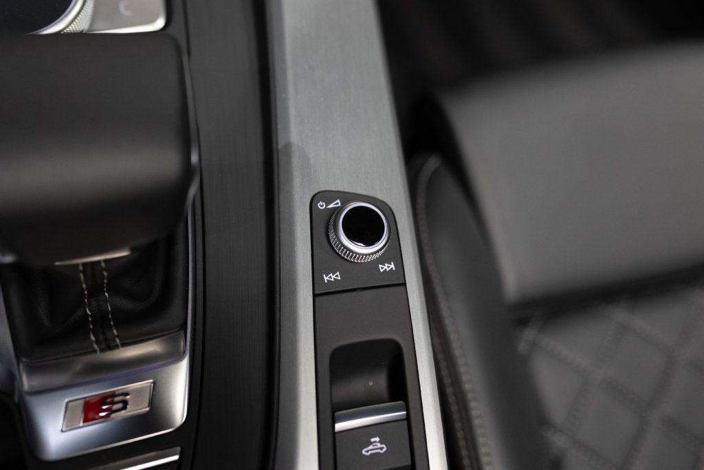 Audi S5 Cab Gris Interieur 49