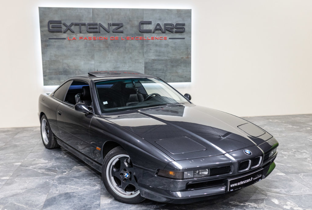 BMW 850i Grise 3-4 av g phares fermer