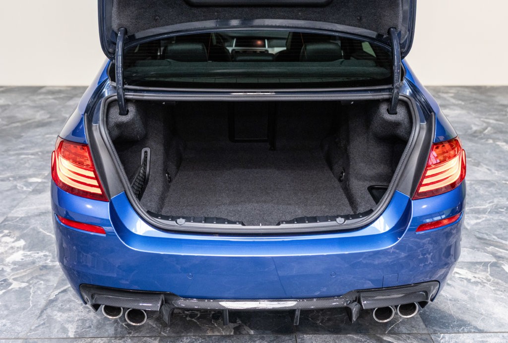 M5 F10 Bleu Coffre