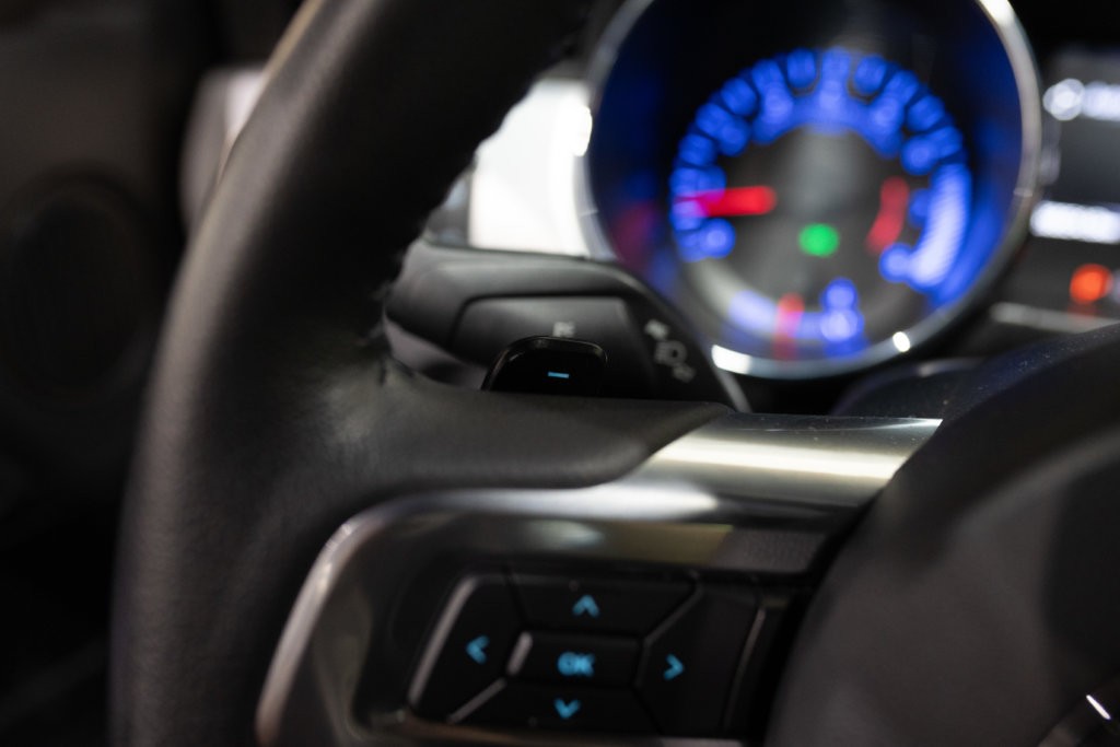 Mustang V8 Gris Magnetic Sync 2 Echapp BORLA Interieur 37