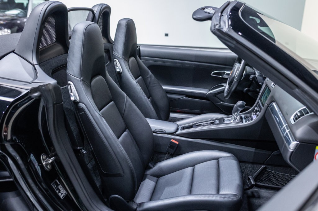 Porsche Boxster S Noir Interieur 7