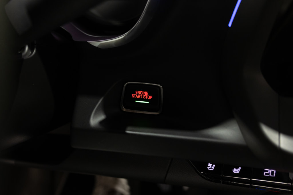 Camaro 6 Noir Cab Maxton Interieur 36