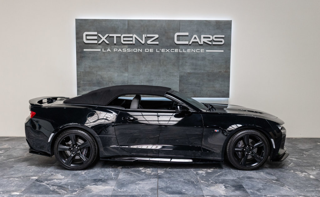 Camaro 6 Noir Cab Maxton lateral capot