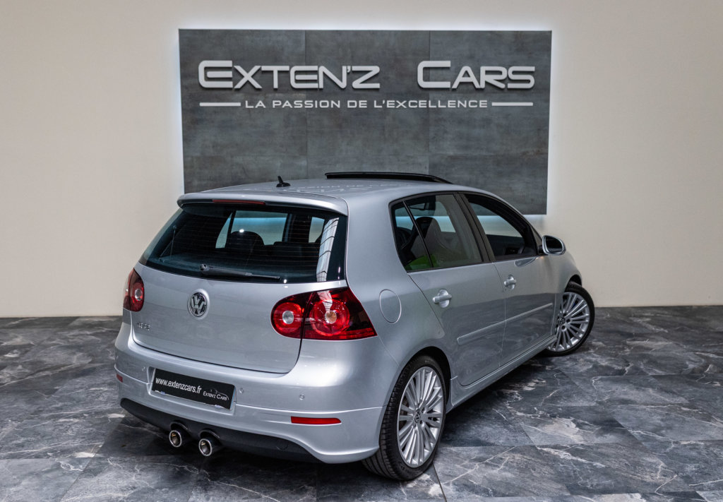 Golf 5 R32 Grise 3-4 ar d