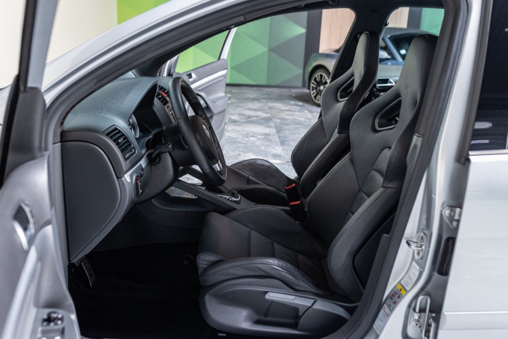 Golf 5 R32 Grise Interieur 14