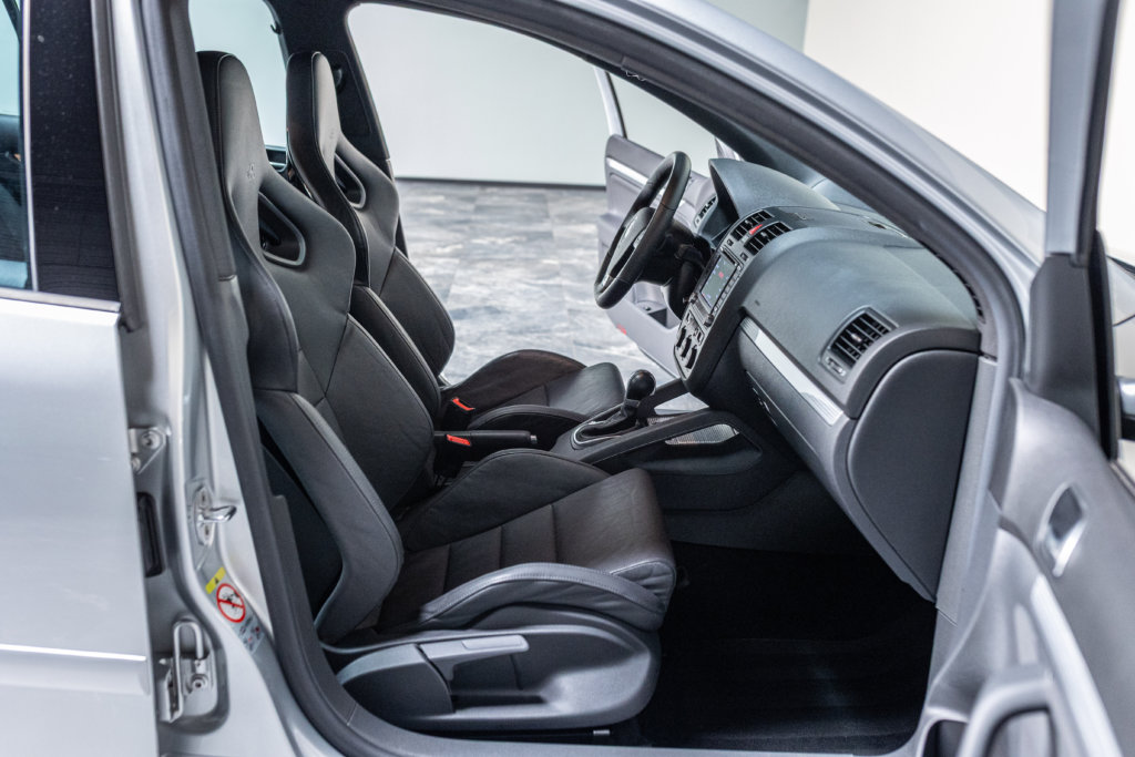 Golf 5 R32 Grise Interieur 18