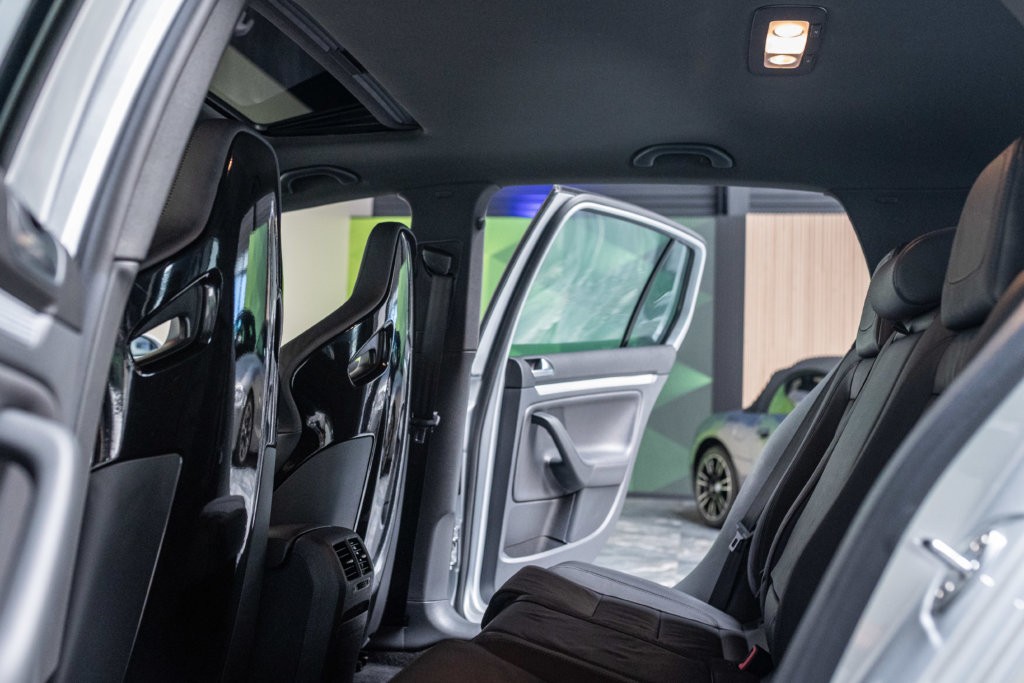Golf 5 R32 Grise Interieur 32