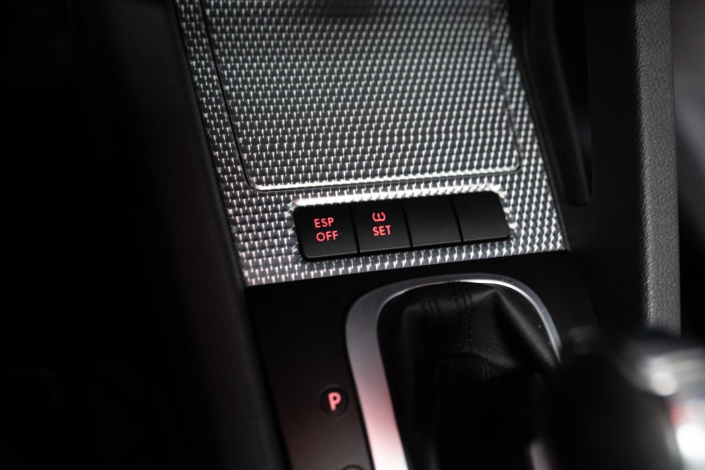 Golf 5 R32 Grise Interieur 45