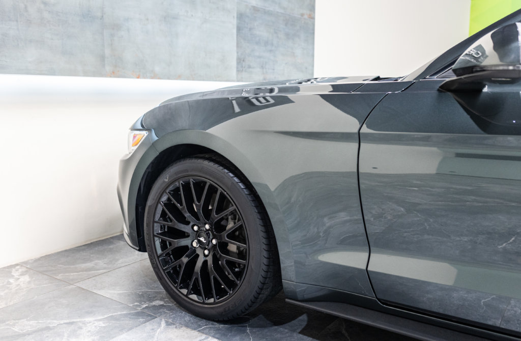 Mustang Guard Green 2.3 Interieur 11