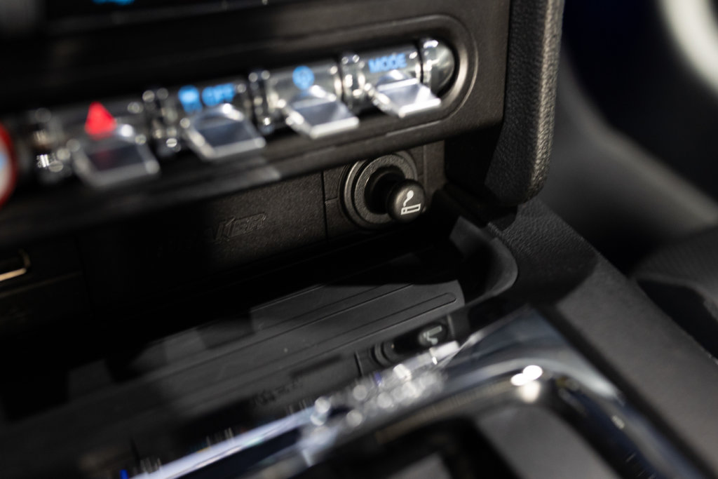 Mustang Guard Green 2.3 Interieur 33