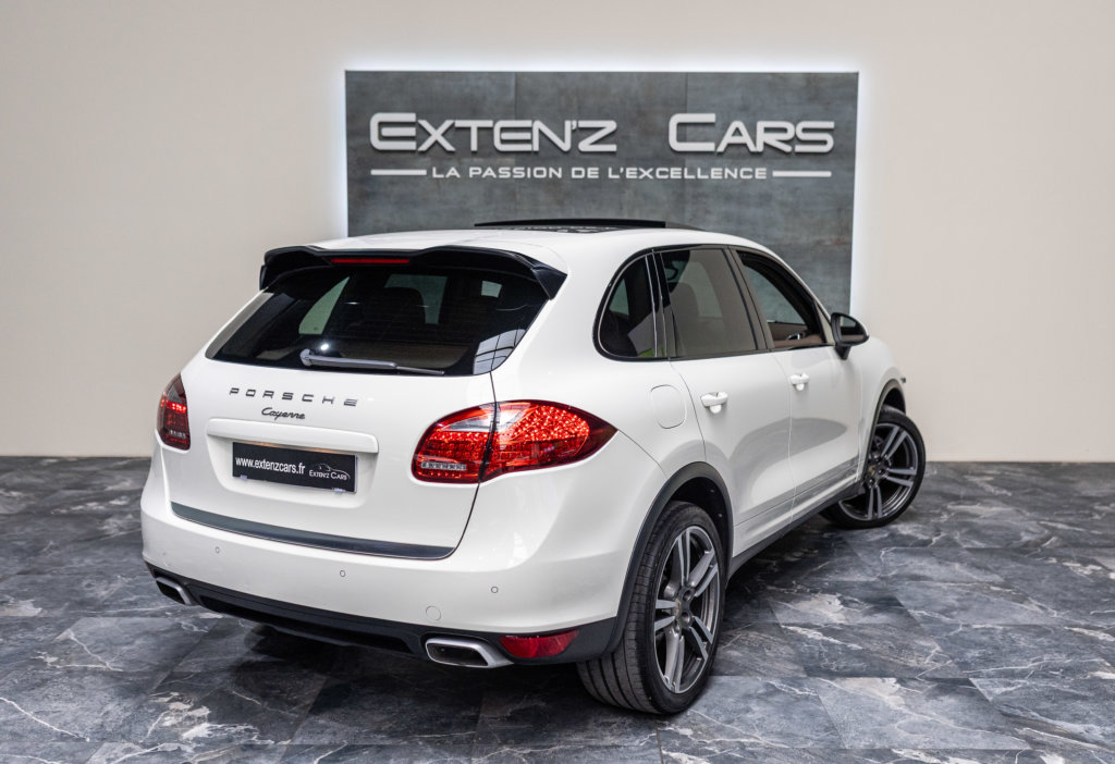 Porsche Cayenne Diesel Blanc 3-4 ar d