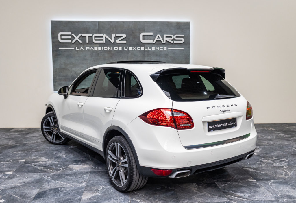 Porsche Cayenne Diesel Blanc 3-4 ar g