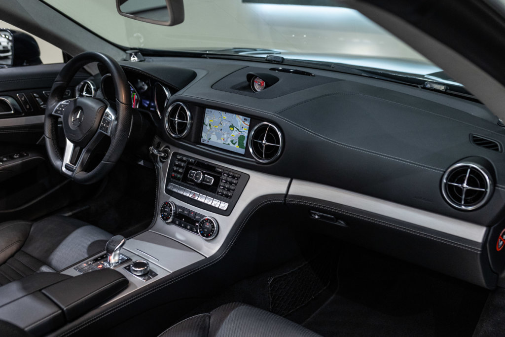 SL500 Grise Interieur 14