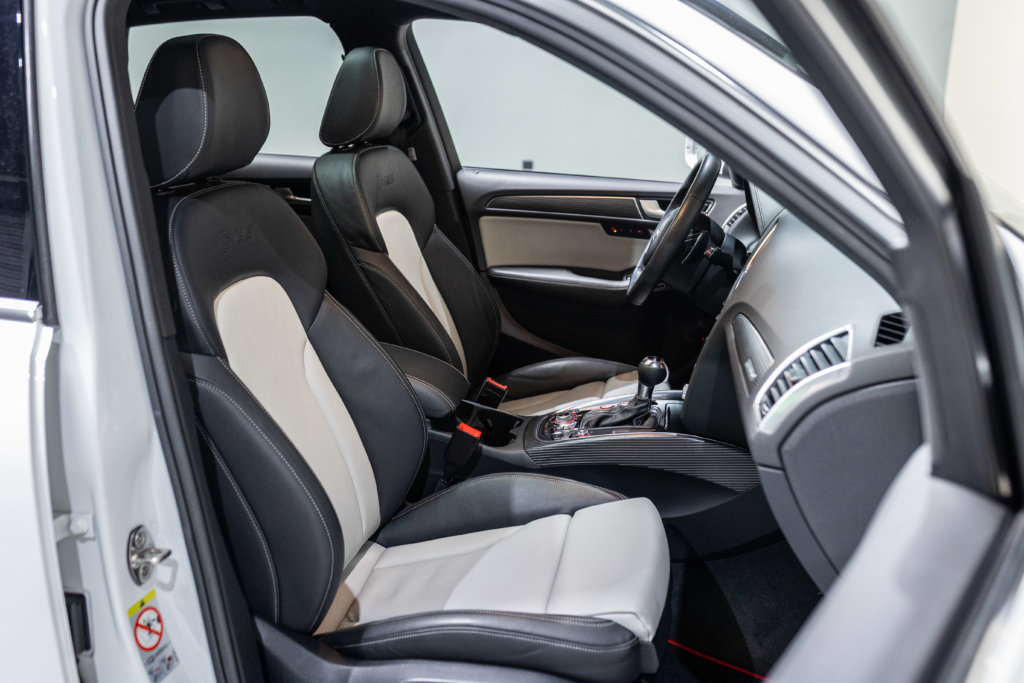 SQ5 Blanc Extenz Interieur 10