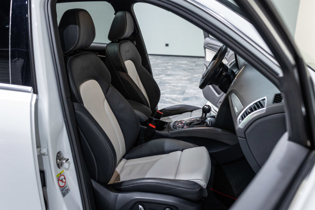 SQ5 Blanc Extenz Interieur 21