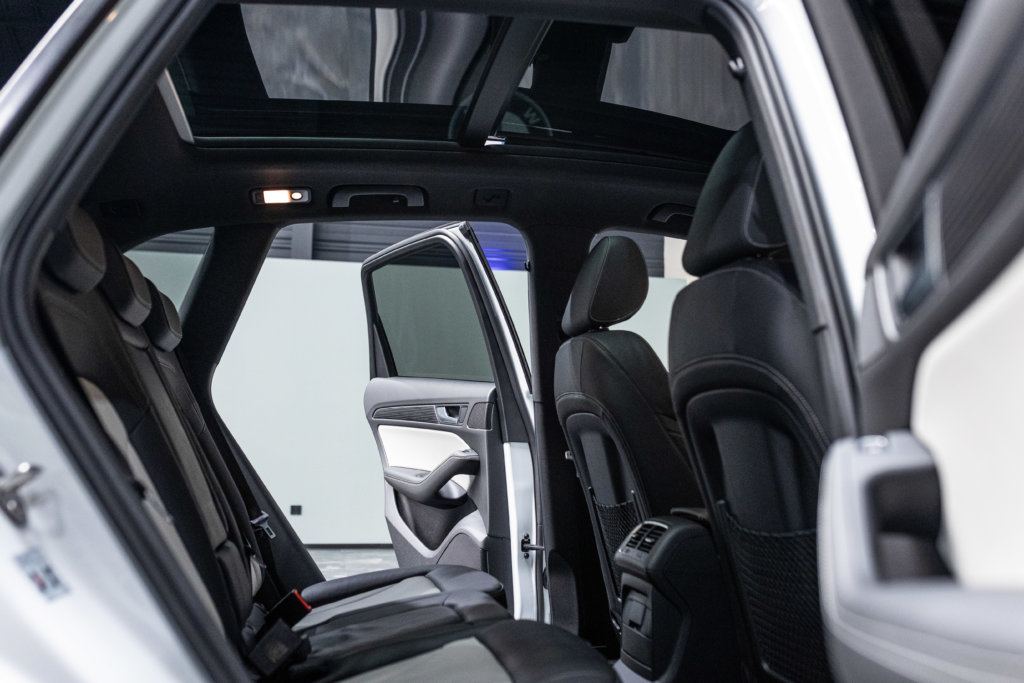 SQ5 Blanc Extenz Interieur 33