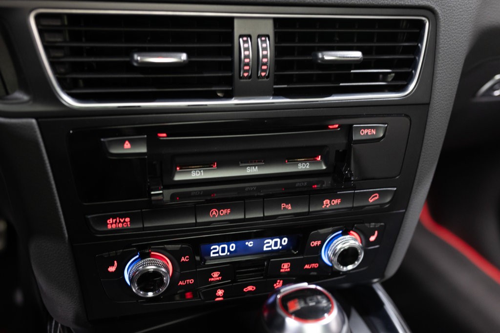 SQ5 Blanc Extenz Interieur 42