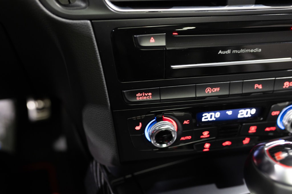 SQ5 Blanc Extenz Interieur 44