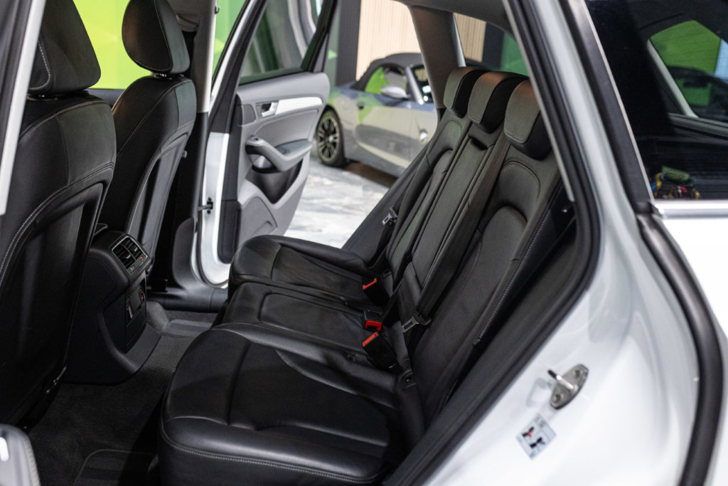 SQ5 Blanc Kerim Interieur 26