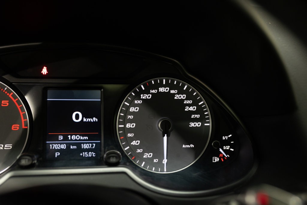 SQ5 Blanc Kerim Interieur 36