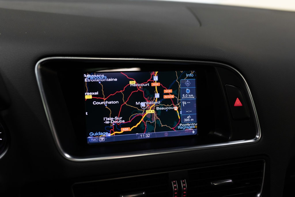 SQ5 Blanc Kerim Interieur 37