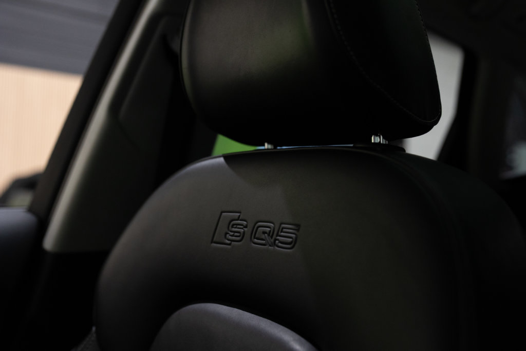 SQ5 Blanc Kerim Interieur 50
