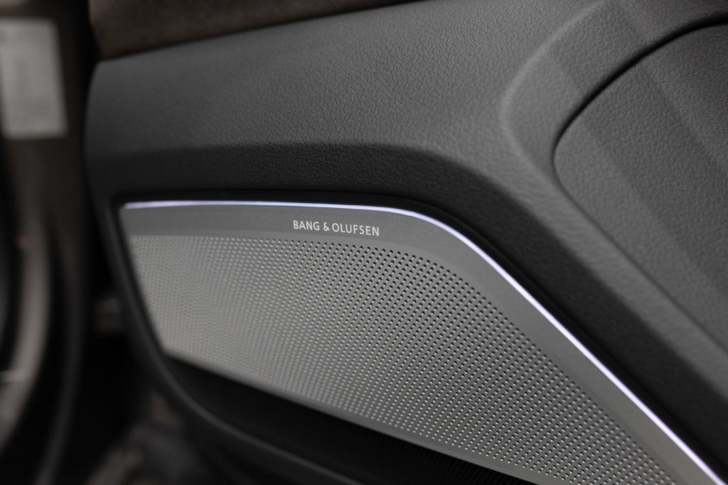 Audi A8L Grise Interieur 15