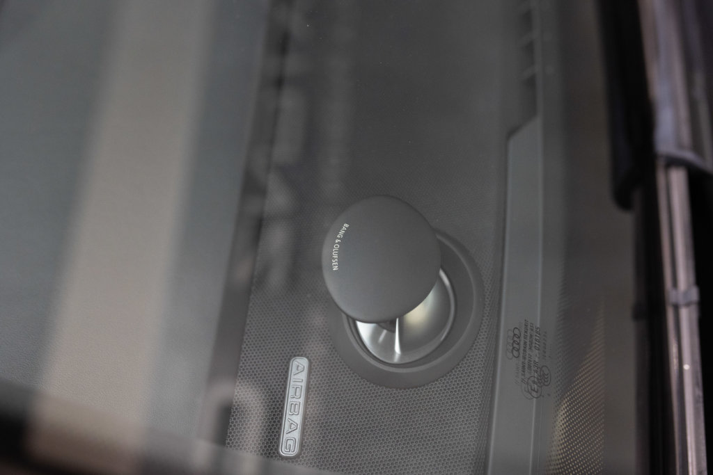 Audi A8L Grise Interieur 26