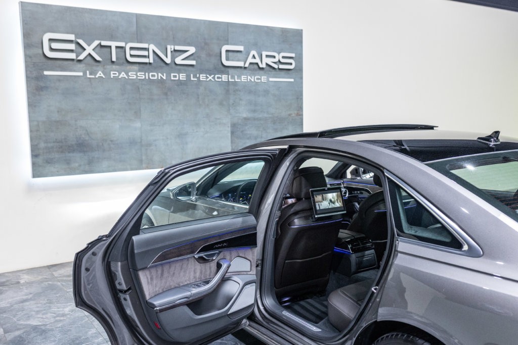 Audi A8L Grise Interieur 28