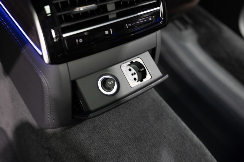 Audi A8L Grise Interieur 39