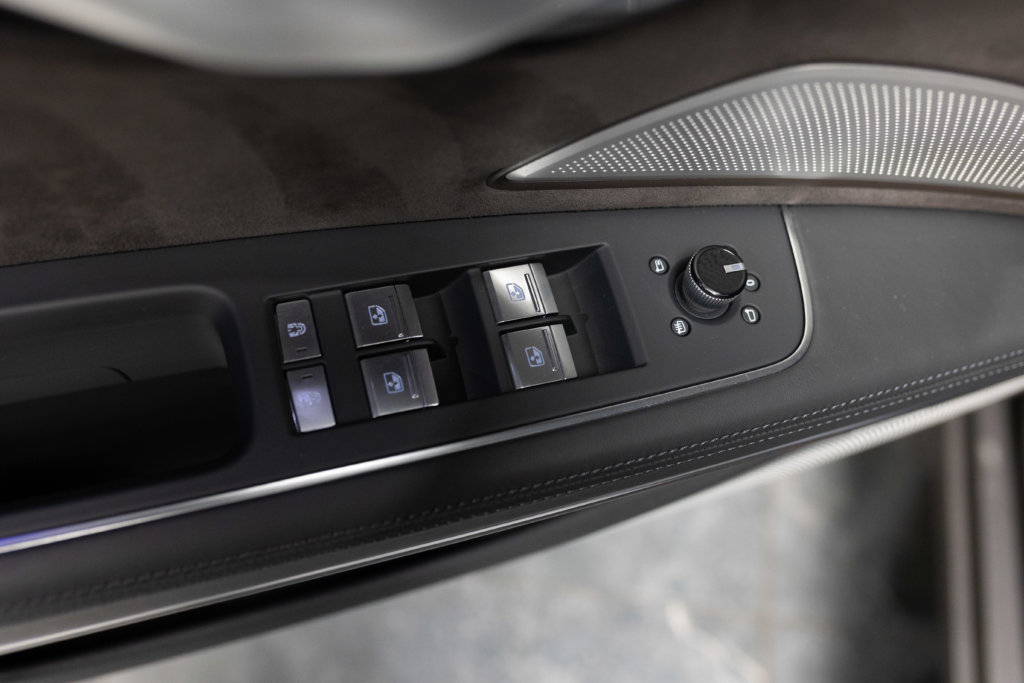 Audi A8L Grise Interieur 5