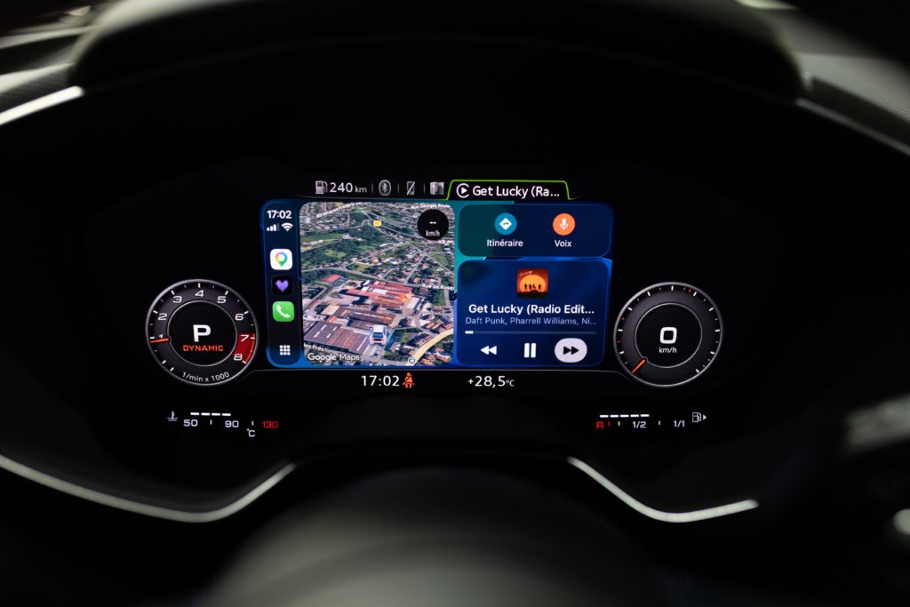 Audi TT RS Noir CarPlay 2