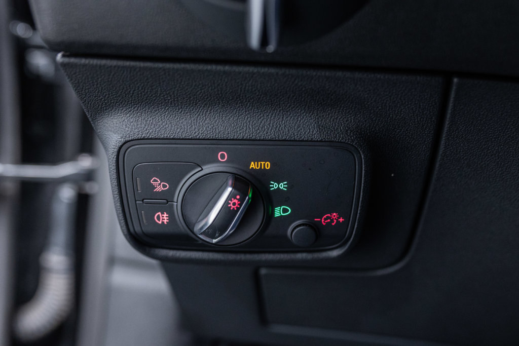 Audi TT RS Noir Interieur 23