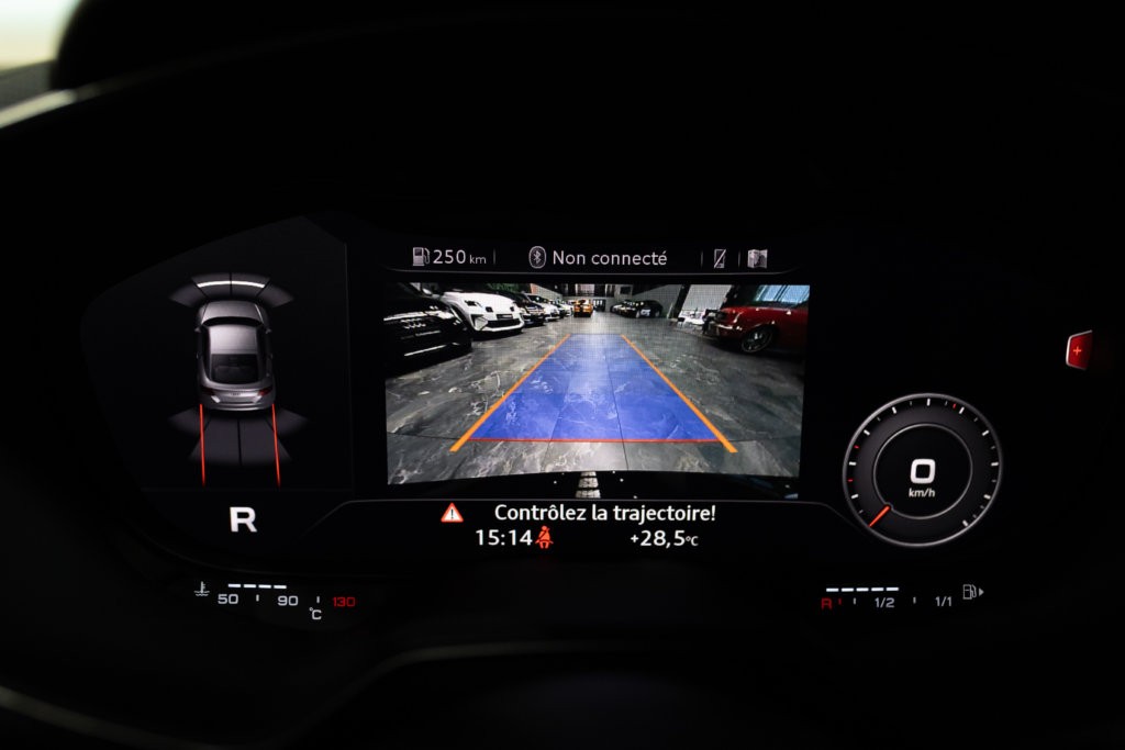 Audi TT RS Noir Interieur 28