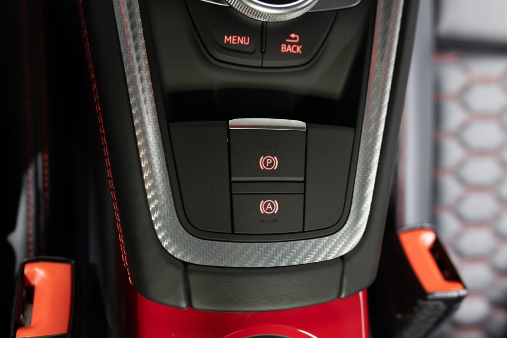 Audi TT RS Noir Interieur 38