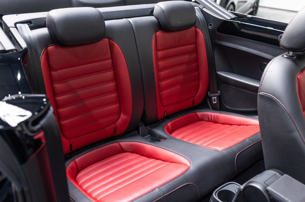 Beetle Cab Noir Interieur 21
