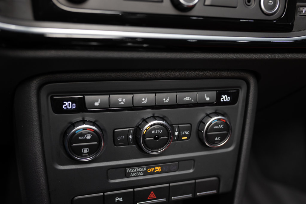 Beetle Cab Noir Interieur 30