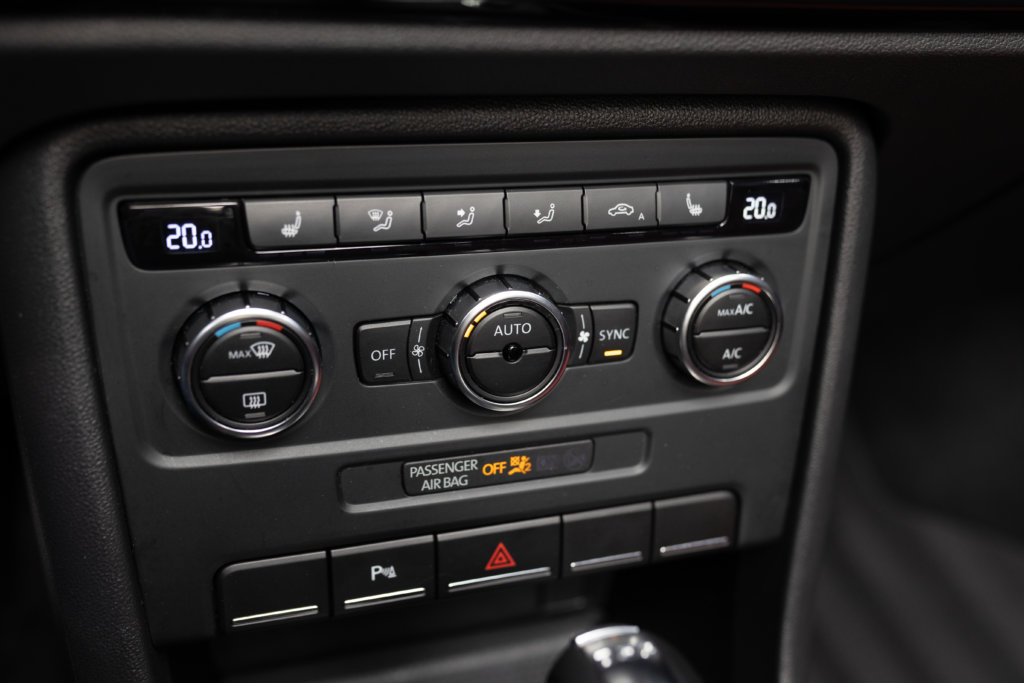 Beetle Cab Noir Interieur 31