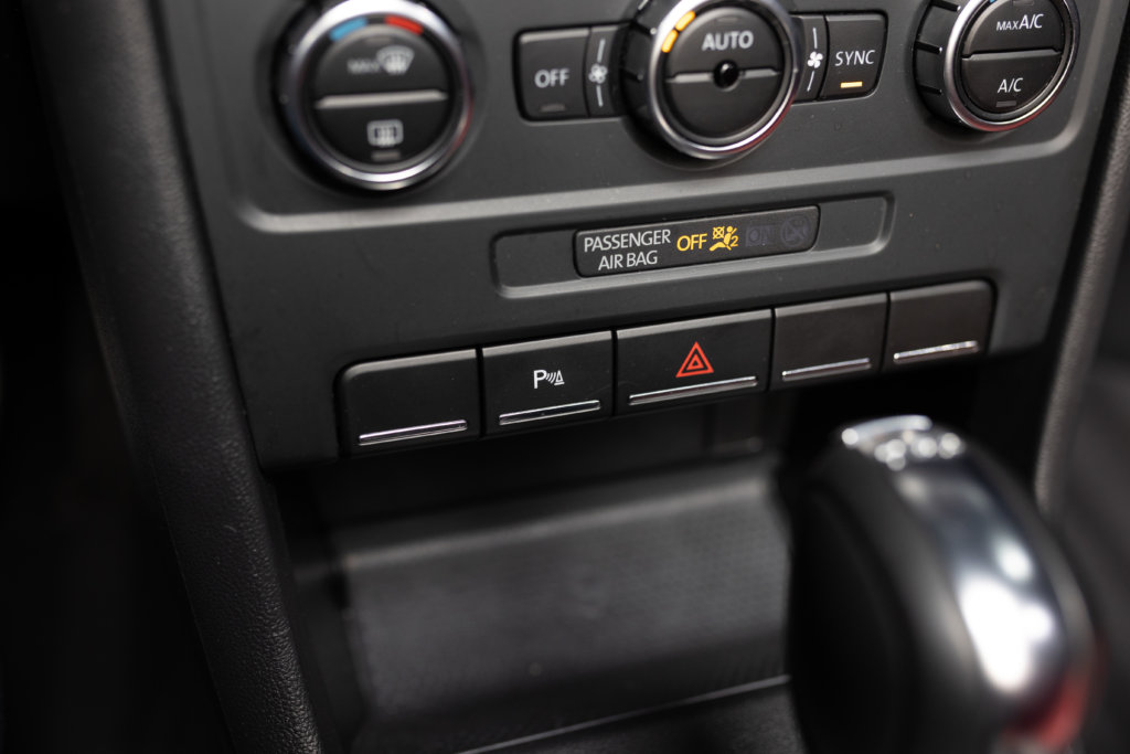 Beetle Cab Noir Interieur 32