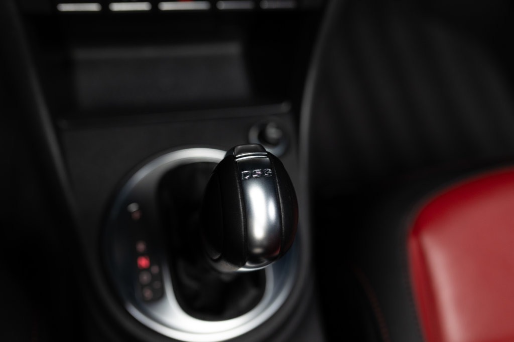 Beetle Cab Noir Interieur 33