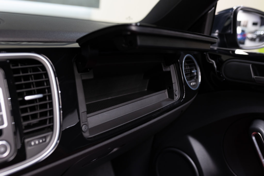 Beetle Cab Noir Interieur 42