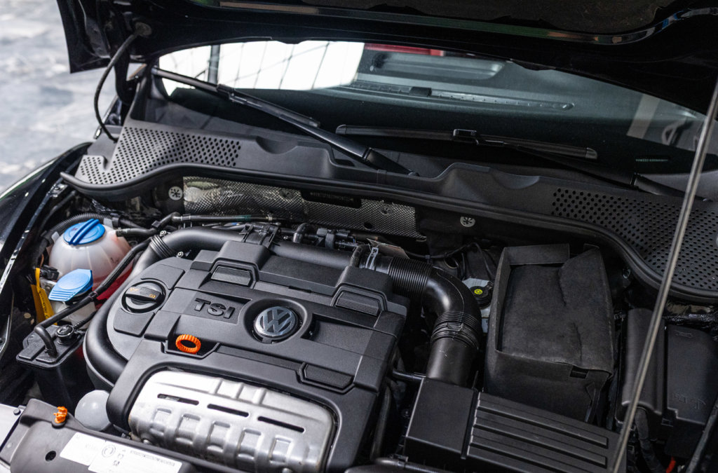 Beetle Cab Noir Moteur 3
