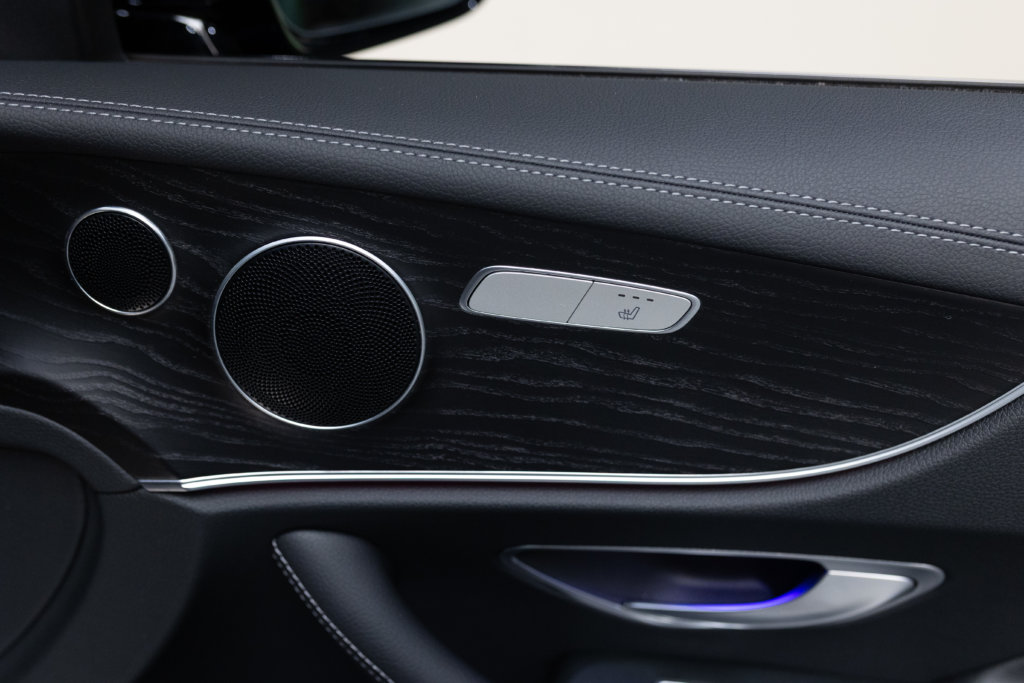 Classe E220D Bleu Interieur 10