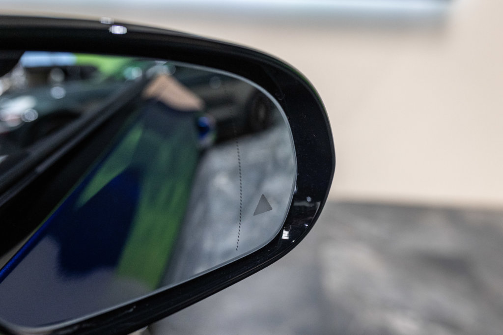 Classe E220D Bleu Interieur 14