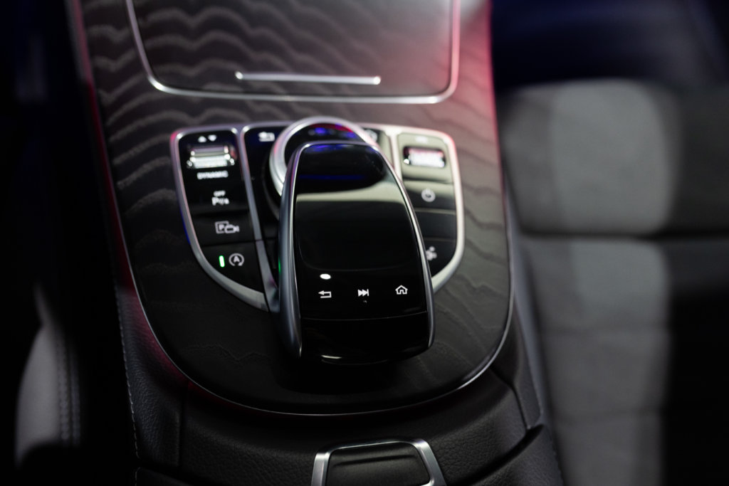 Classe E220D Bleu Interieur 38