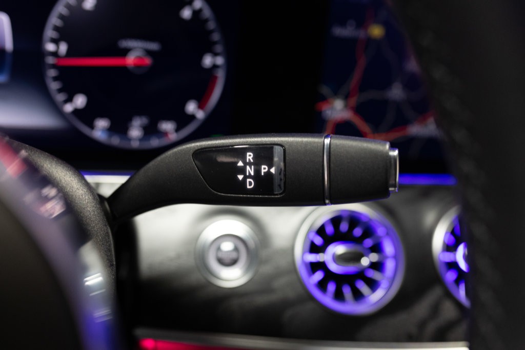 Classe E220D Bleu Interieur 48