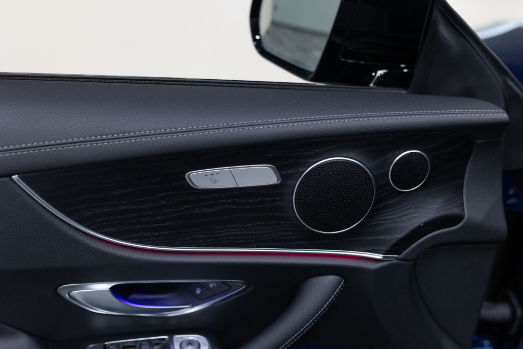 Classe E220D Bleu Interieur 5