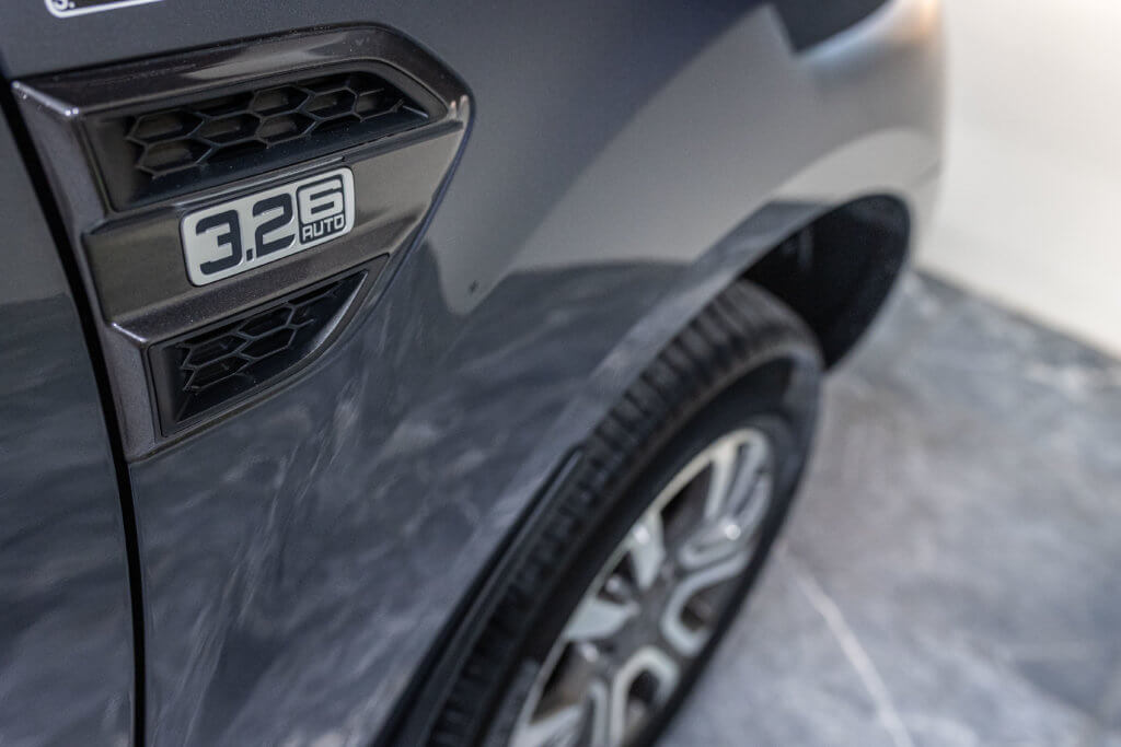 Ford Ranger Gris Interieur 13