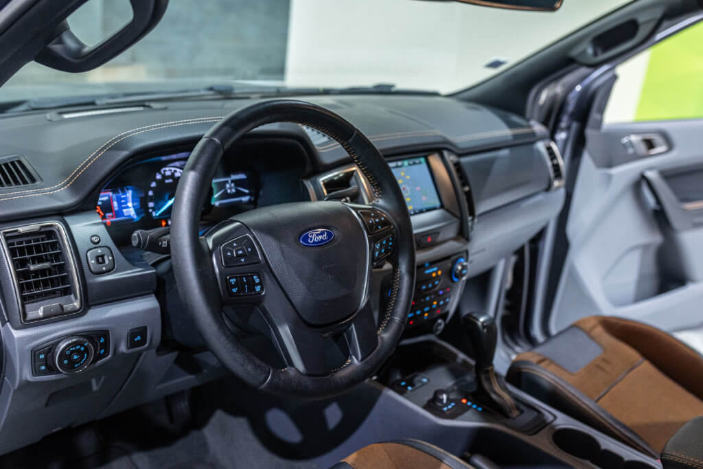 Ford Ranger Gris Interieur 18